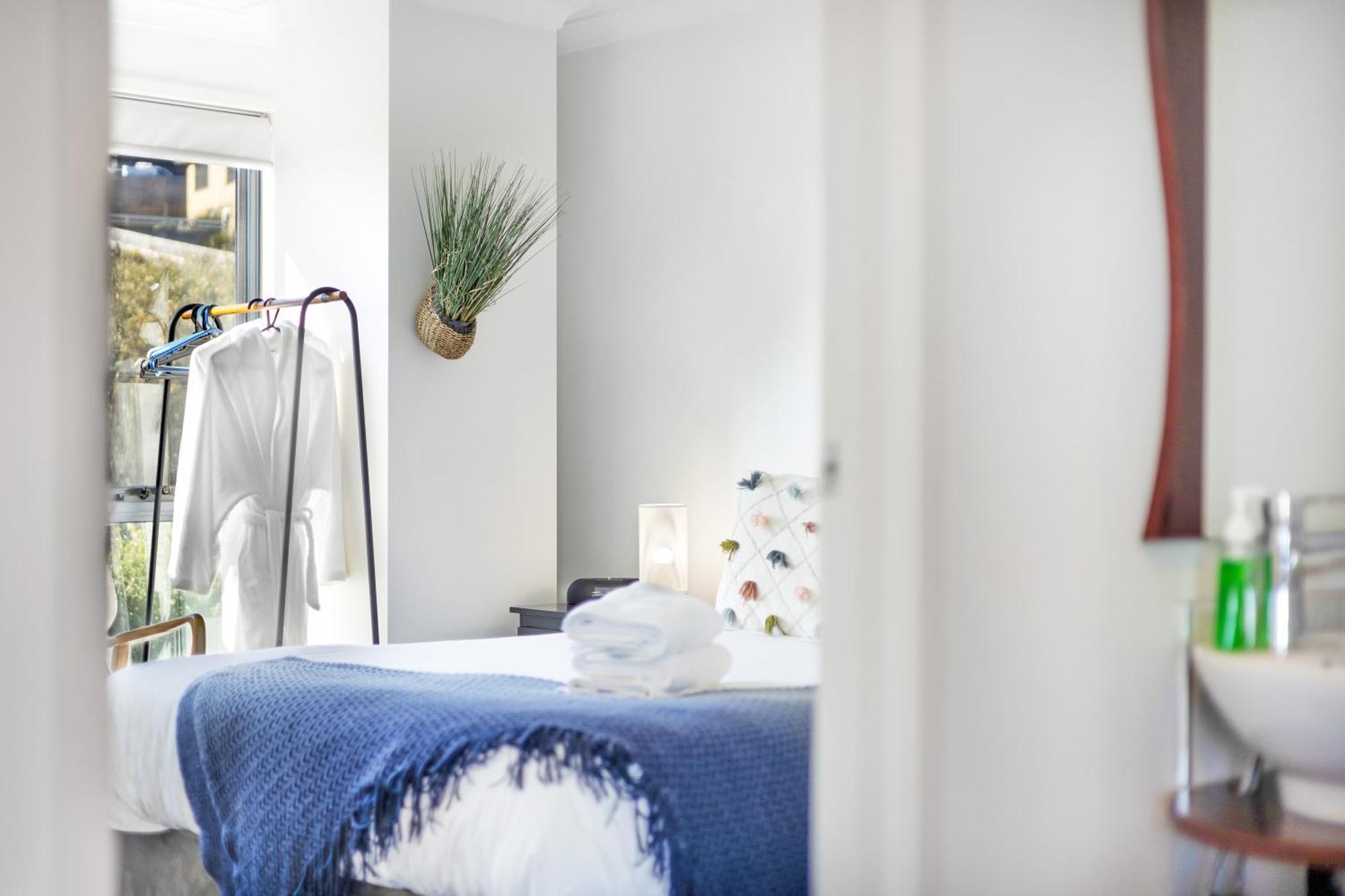 Madsen Retreat Hotel Пенгуин Екстериор снимка