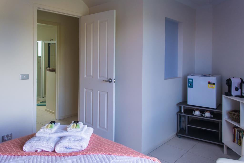 Madsen Retreat Hotel Пенгуин Екстериор снимка